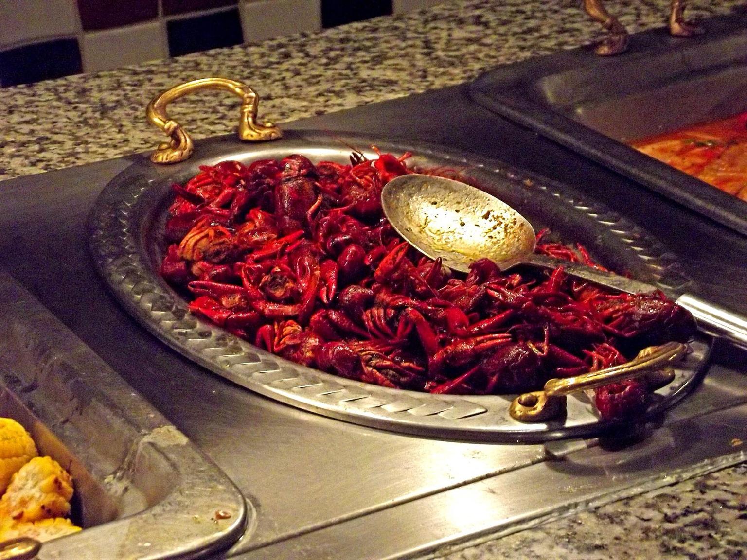 The Las Vegas Buffet Guide: 6 Buffets Worth the Wait