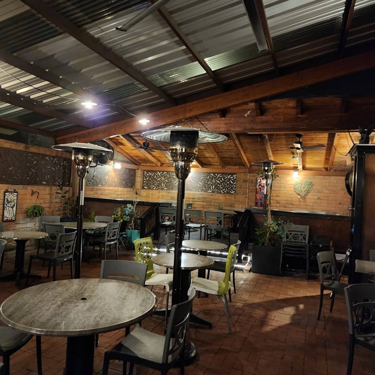 Blue Willow Restaurant & Gift Shop restaurant in Tucson - photo 3