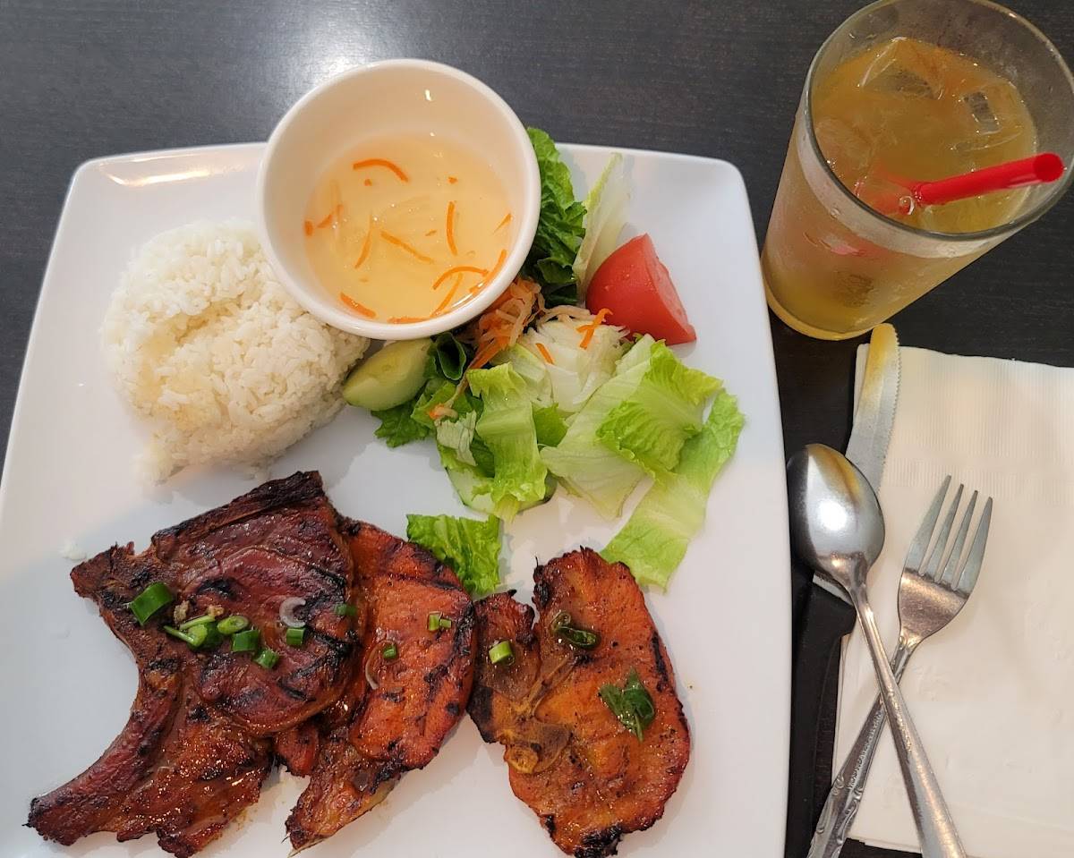 Pho Saigon Bay Restaurant restaurant in Stockton - photo 2